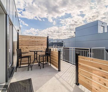 Beautiful and brand-new apartement in Hochelaga-Maisonneuve - Photo 2