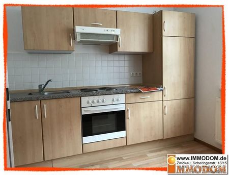 2-Zimmer-Wohnung mit EINBAUKÜCHE & PERSONENAUFZUG im Zwickauer Stadtzentrum zu vermieten! - Foto 4