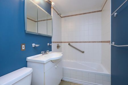 For Lease - 100 George Henry Boulevard Unit# 2, Toronto, Ontario - Photo 4