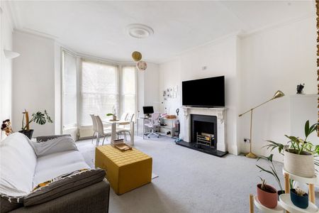 Devonport Road, London, W12 flat to rent - Photo 2