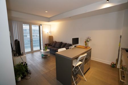For Lease - 7 Grenville Street Unit# 2109, Toronto, Ontario - Photo 2