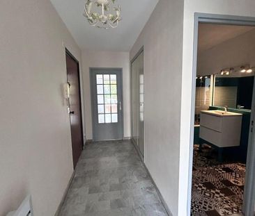 Location Appartement 2 pièces 46m² VENCE 06140 - Photo 3