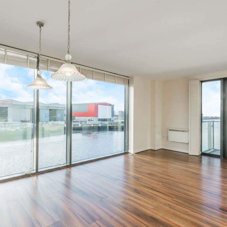 Castlebank Place - Photo 1