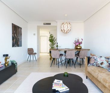 4 room luxury House for rent in Estepona, Spain - Photo 3