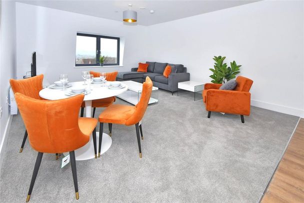 3 bedroom apartment to rent - Photo 1