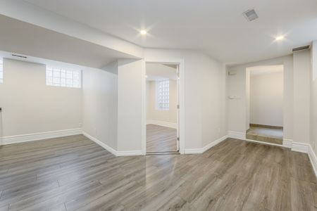 For Lease - 1273 Pape Avenue Unit# Lower, Toronto, Ontario - Photo 2