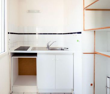 Location Appartement 1 pièce 25m² NANTES 44000 - Photo 5