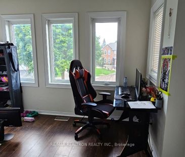 For Lease - 31 Keeble Crescent Unit# Upper, Ajax, Ontario - Photo 6