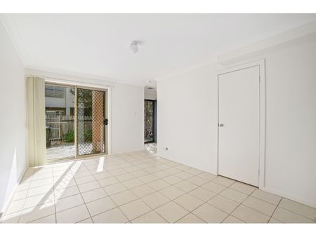 6/9-11 Hathern Street, Leichhardt NSW 2040 - Townhouse For Rent | Domain - Photo 3