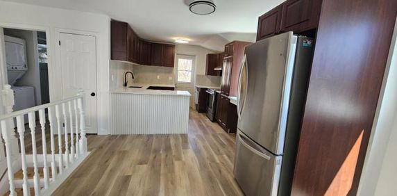 4 1/2 - Longueuil - 1 950 $/mois - Photo 2