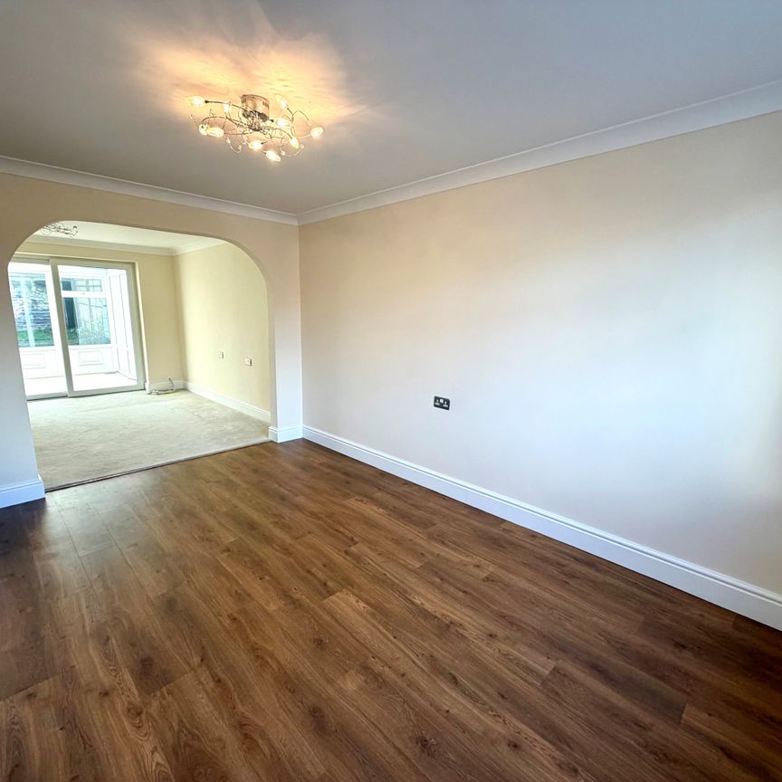 Ashlee Walk, Reading, Woodcote - Photo 1