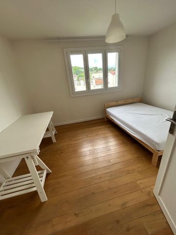 Apartment - Photo 3