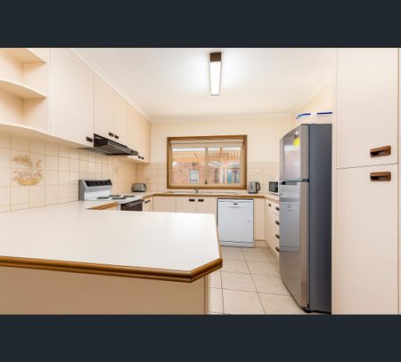 9 Nightingale Close, Mooroopna, Vic 3629 - Photo 4