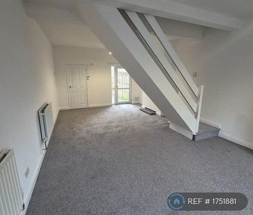 2 bedroom terraced house to rent - Photo 3