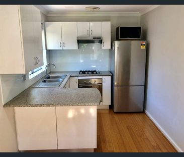 STUNNING PROPERTY WITH AMAZING ENTERTAINMENT AREA - Photo 4