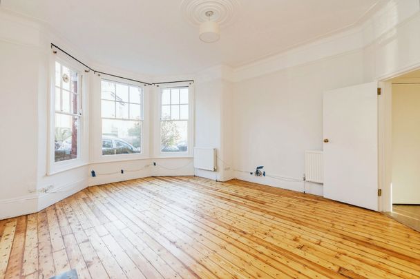 1 Bed Flat, Woodland Gardens, N10 - Photo 1