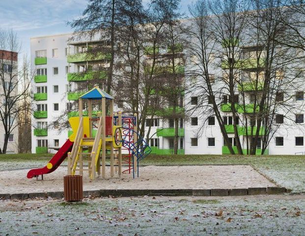 Erstbezug nach Sanierung - 4-Zimmer im 1. OG erwarten euch! - Photo 1