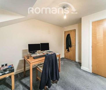 Platinum Apartments,reading, RG1 - Photo 1