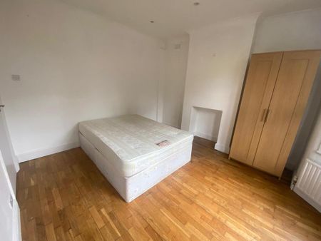 3 bedroom detached house to rent - Photo 5