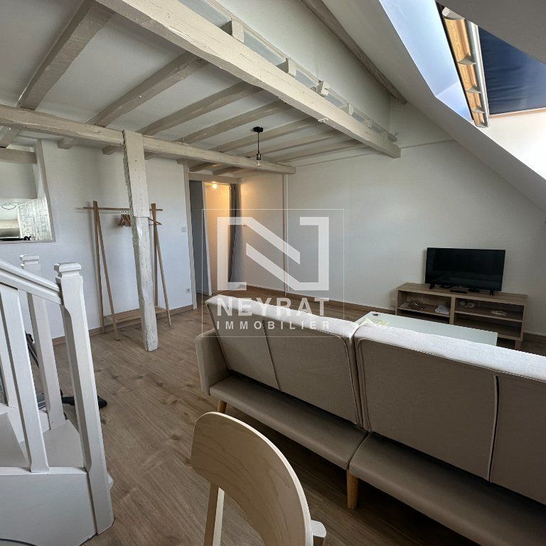 Location Appartement 2 pièces Meublé 32m² CHALON SUR SAONE 71100 - Photo 1