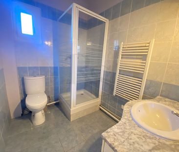 Location Appartement 2 pièces 38m² - Photo 4