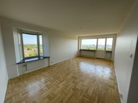 Vitmåragatan, Västerås - Photo 2