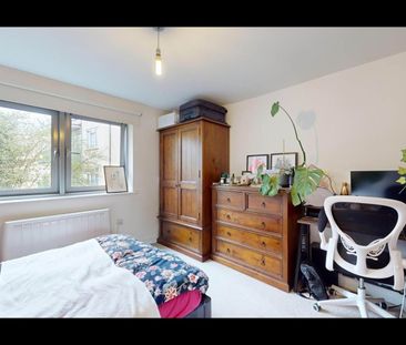 2 Bed Flat, Balham High Road, SW17 - Photo 5