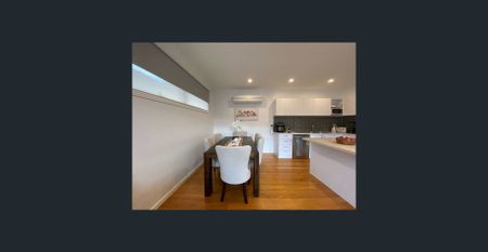 Light, bright & spacious! - Photo 3