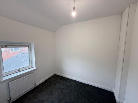 2 Kyle Street, Belfast, BT4 1LS - Photo 3