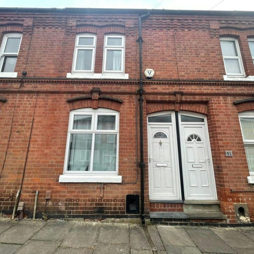 St Leonards Road, Clarendon Park, Leicester, LE2 - Photo 1