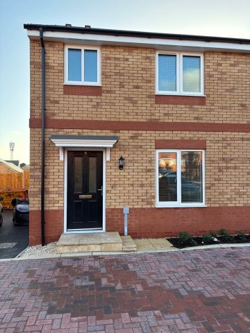 3 Bed Semi-Detached House, Doretti Close, CV6 - Photo 5