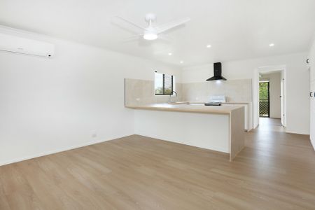 CHARMING RENOVATED 3 BEDROOM HOME WITH STUDY/4TH BEDROOM - Photo 3