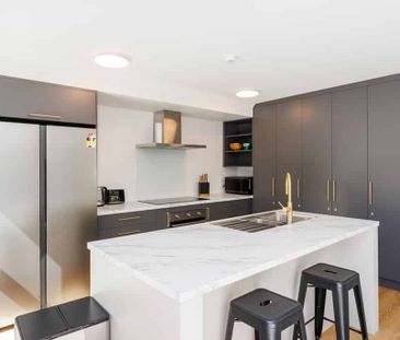 Boarding House - Room 4 & 6 Private room + Ensuite! - Photo 1