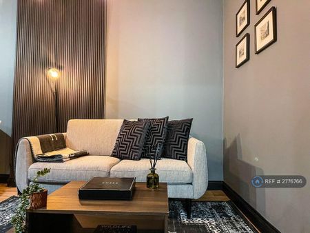 1 bedroom flat to rent - Photo 3