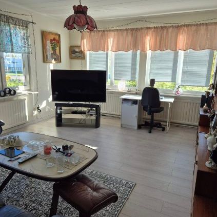 Västra Drottningvägen, Tidaholm - Photo 1