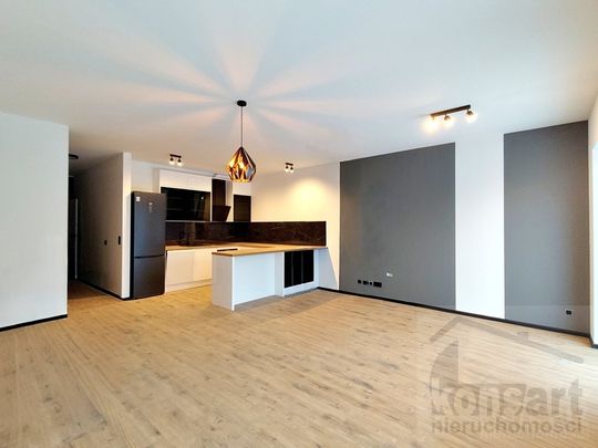 Przestronny dom, idealny dla dużej rodziny! - Photo 1