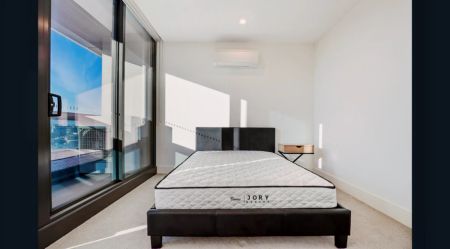 3 Bedroom*1403 - Photo 2