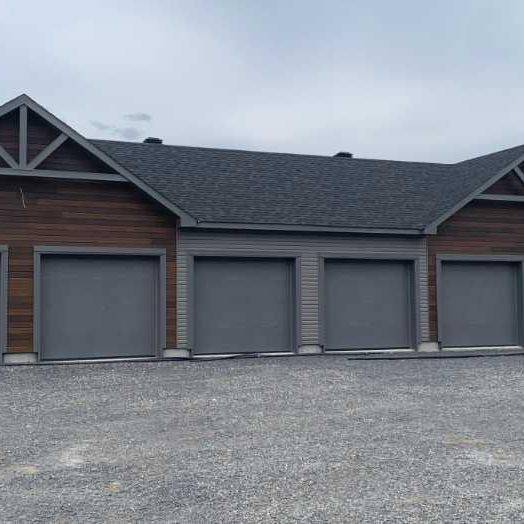 Logement 5 1/2 À LOUER (Décembre 2025) - Photo 1