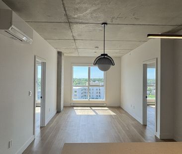 1 Bedroom - 200 Avenue Dorval, Dorval - Photo 2