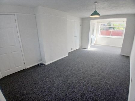 2 bedroom house to rent - Photo 2