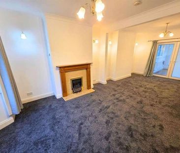 Malvern Drive, Middlesbrough, TS5 - Photo 3