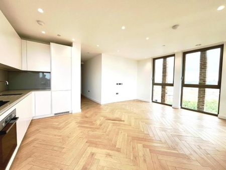 1 bedroom serviced apartment to rent - Photo 2