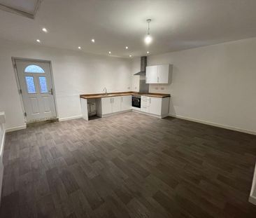 Oswald Road, Scunthorpe - Photo 4