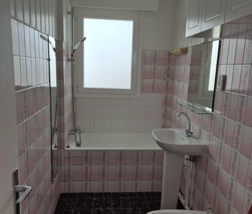 Location Appartement 1 pièce 28m² ST MAUR DES FOSSES 94100 - Photo 4