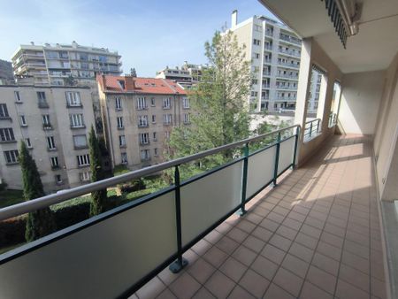 Location Appartement Chamalières - Photo 3