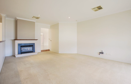 1 Swallowtail Parade, Warnbro WA 6169 - House For Rent - $725 | Domain - Photo 3