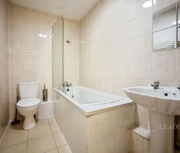 2 bedroom apartment to rent Roman Square, Sittingbourne, Kent, ME10 - Photo 5