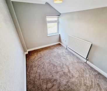 3 Bedroom House to Rent in Montague Street, Rushden, Northants, NN10 - Photo 6