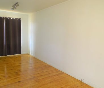 637 Lane Street - Photo 2