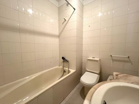 A 2 bedroom apartment with garage in Braga, at 50m from the Train Station - for rent - Photo 5